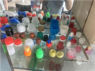 Plastic Perform Water Bottle Caps Mold Injection Making Moulding Machine